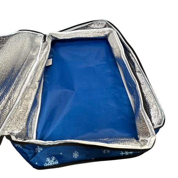 Collections Etc Blue Snowflake Expandable Insulated Food Carrier - Picture 7 of 10